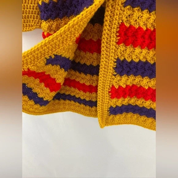 Handmade Crochet Blanket Sweater Cardigan with Wooden‎ Owl Buttons - Picture 6 of 10